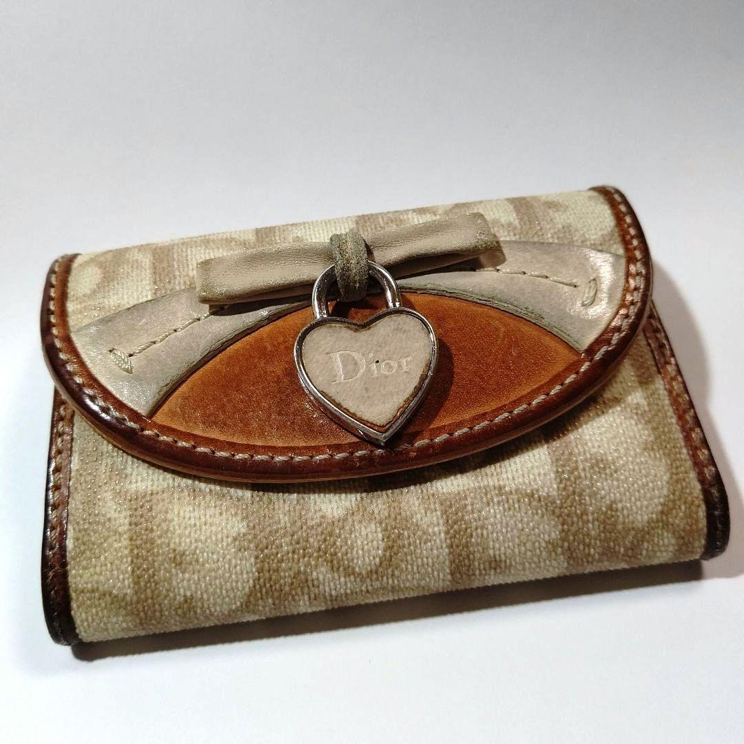 ChristianDior ベージュ系 キーケース ハートチャーム付き