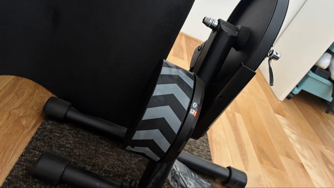 Wahoo KICKR CORE トレーニングローラー　（CS-HG51付き）