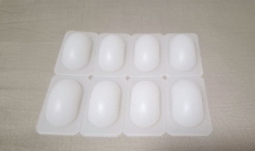 FIL PILLOW フィルピロー　Filament