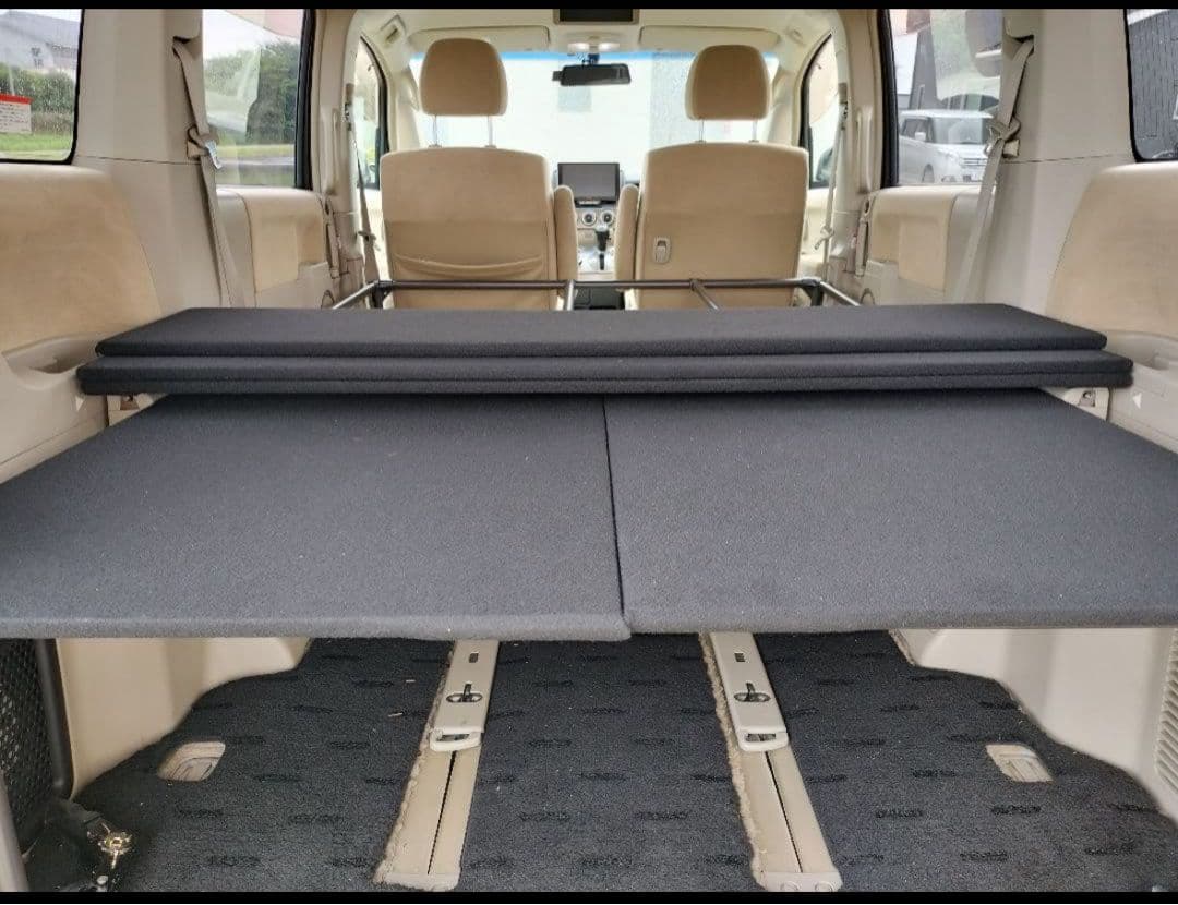 tomoko　デリカD5 ベッドキット　その1