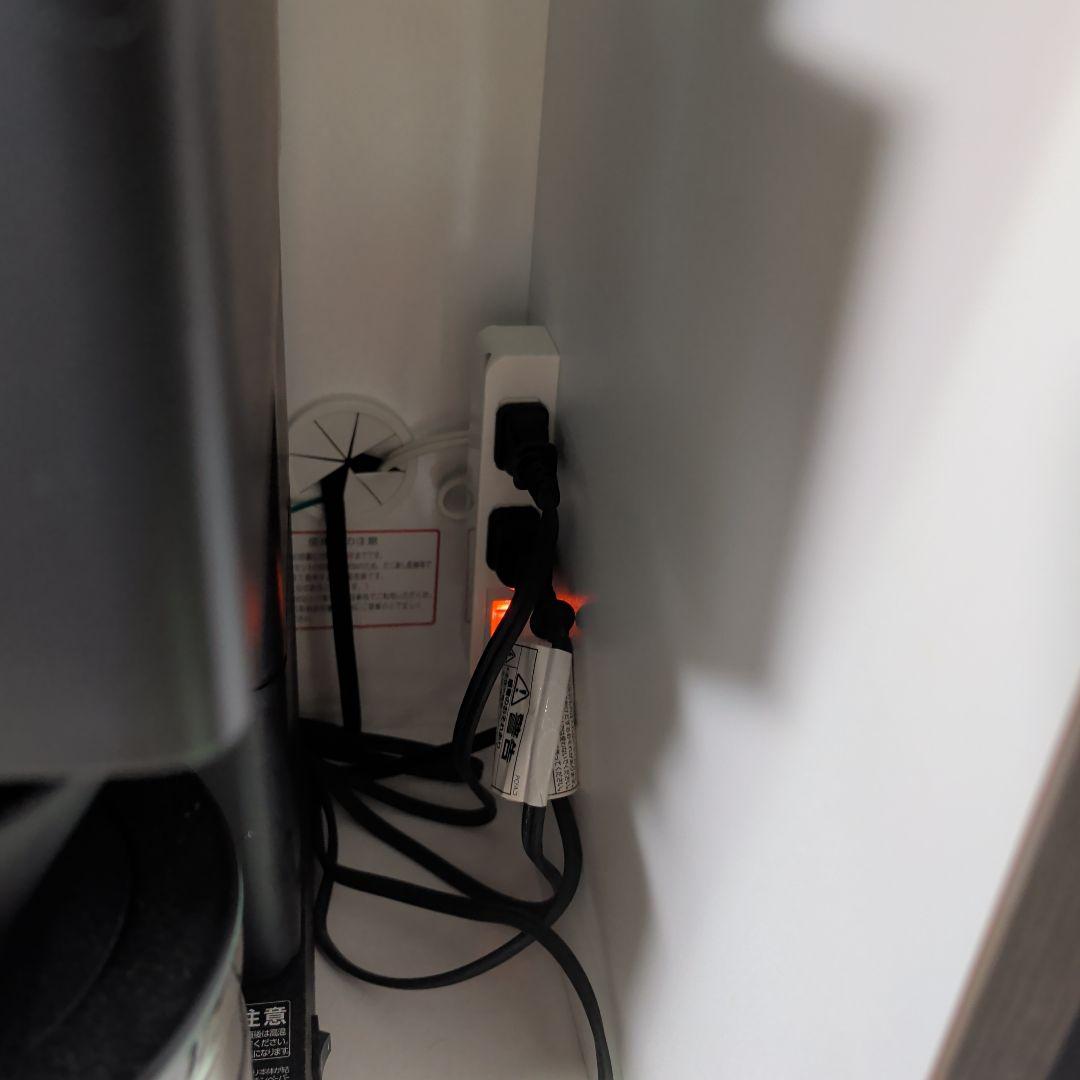 ★ゆな★ニトリ 食器棚 ダークブラウン ガラス扉付き ソフトクローズ