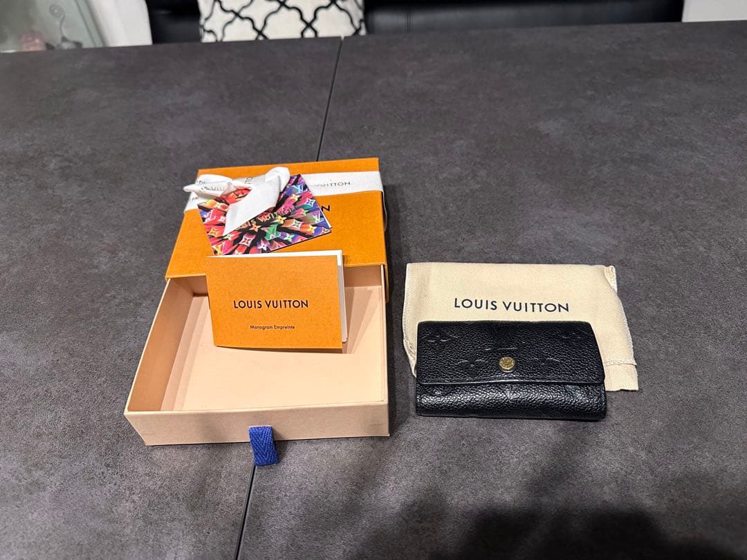 あいあいルイヴィトンキーケース