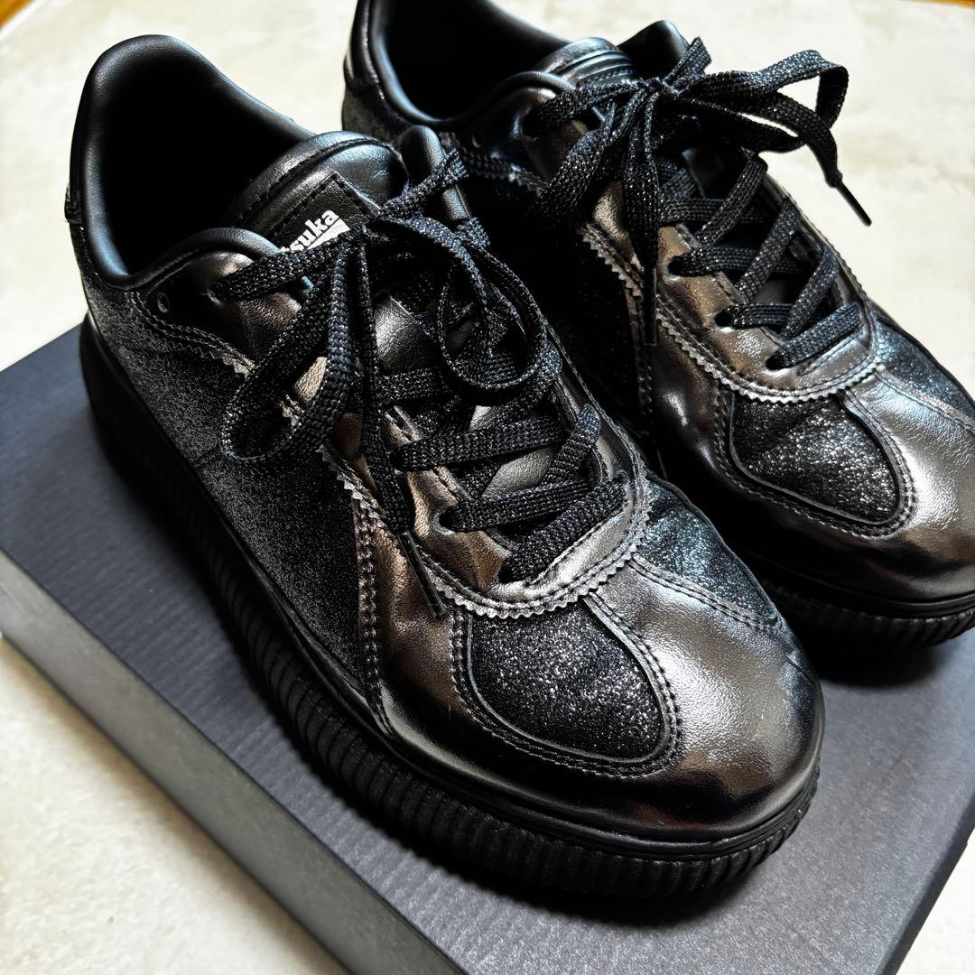 Onitsuka Tiger DELECITY ブラック スニーカー