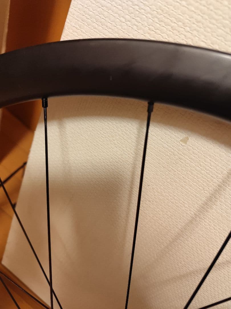 状態良好SHIMANO 105 カーボンホイール リムハイト32mm前後セット