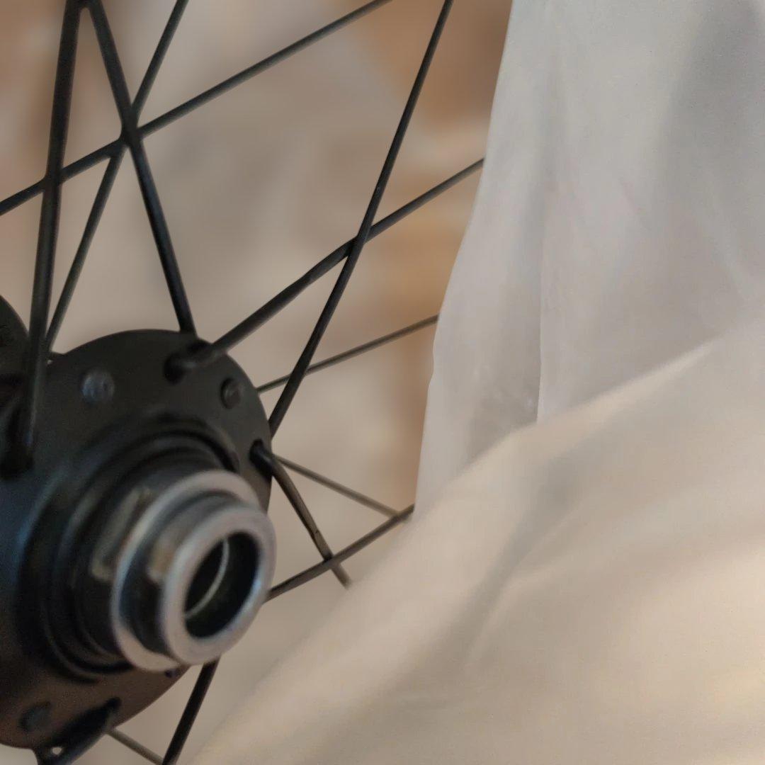 状態良好SHIMANO 105 カーボンホイール リムハイト32mm前後セット