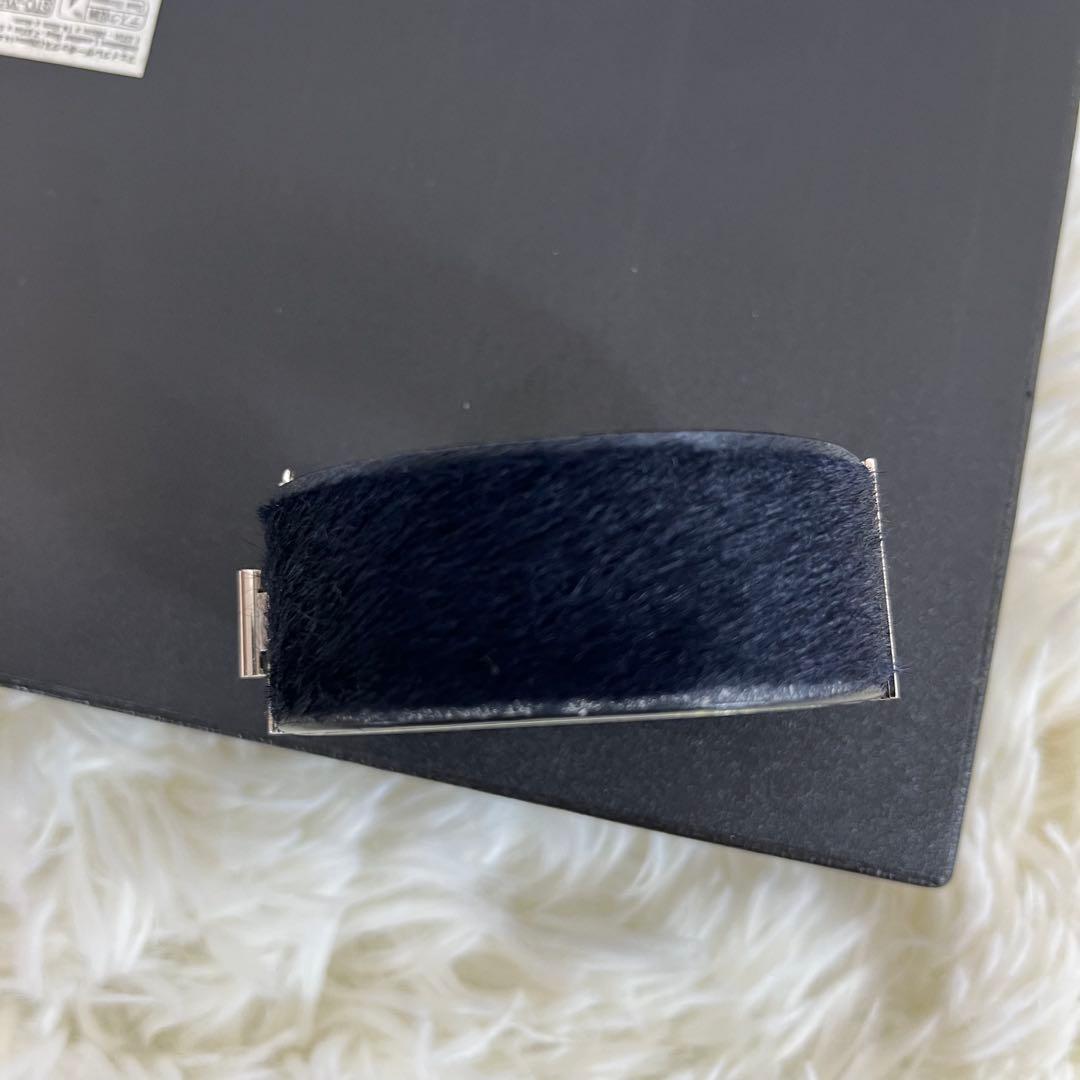 セリーヌ　マンシェット　ブレスレット　ハラコ　黒