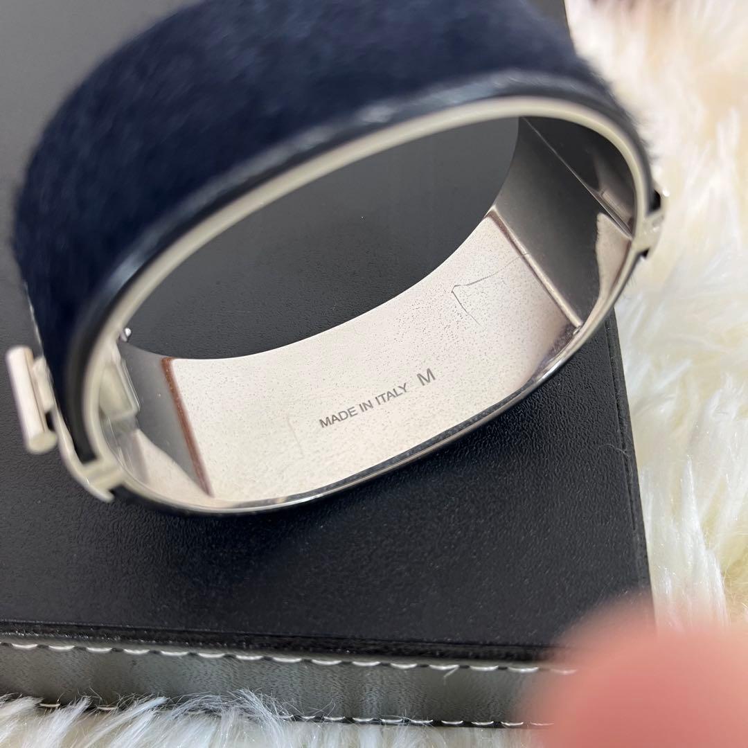 セリーヌ　マンシェット　ブレスレット　ハラコ　黒