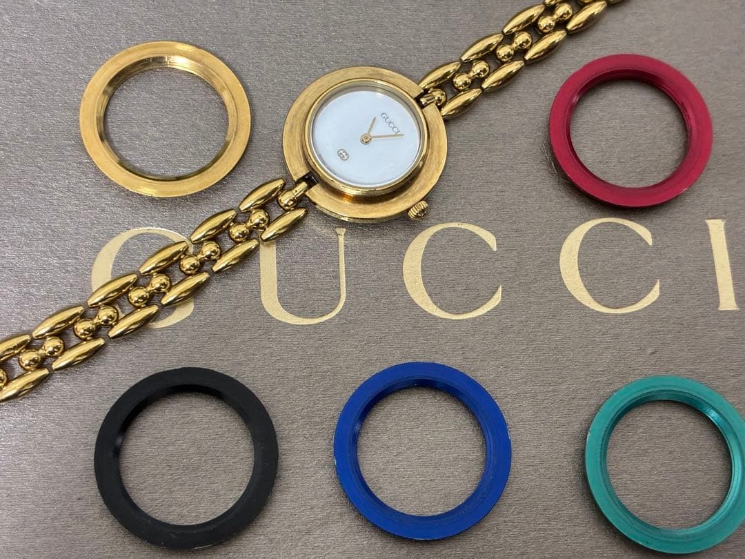 d*7様 GUCCI時計 11/12.2 ゴールド チェンジベゼル