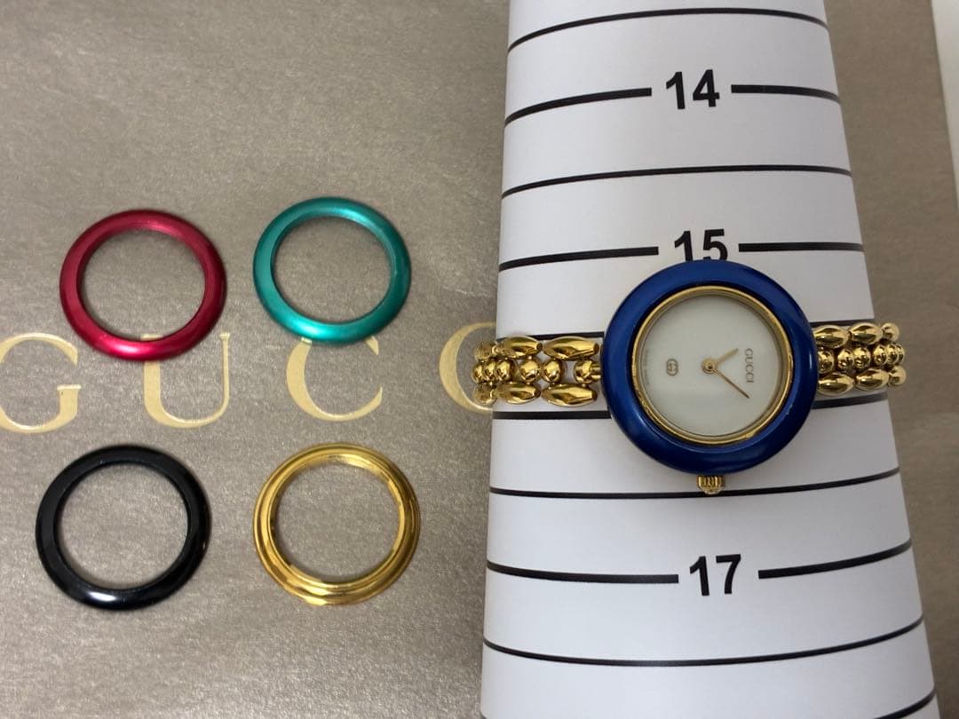 d*7様 GUCCI時計 11/12.2 ゴールド チェンジベゼル