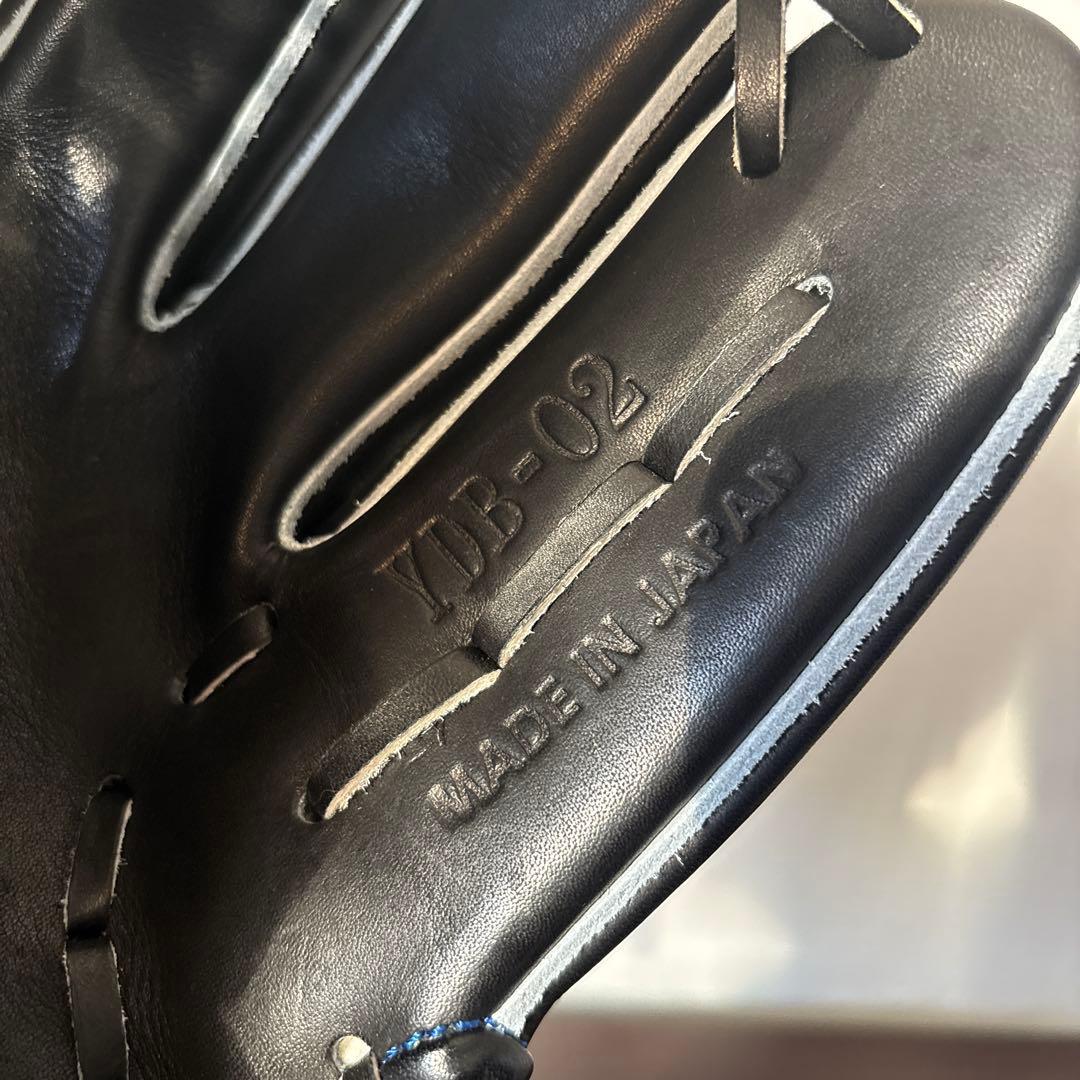 アトムズ　牧秀悟モデル　硬式用　グラブ 内野手用　定価71,500円　グローブ