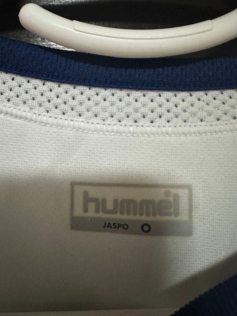 サッカーユニフォーム横浜FC 三浦知良 11 hummelアウェイ長袖 2006