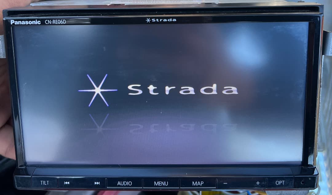 パナソニック CN-RE06D ナビ フルセグ。地図データ2019年版。