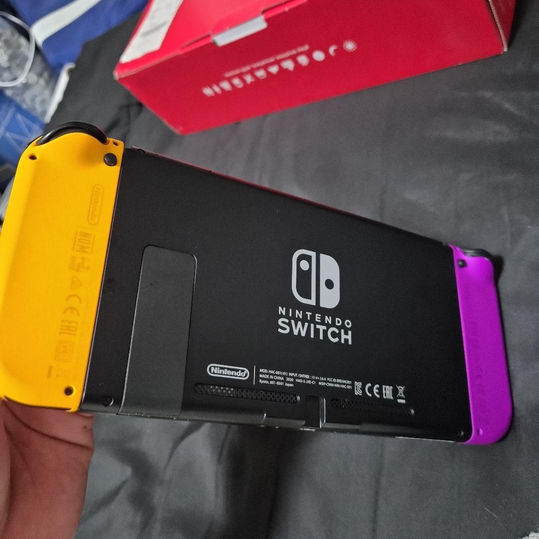 Nintendo Switch 限定色　紫黄色ジョイコン プロコン付き