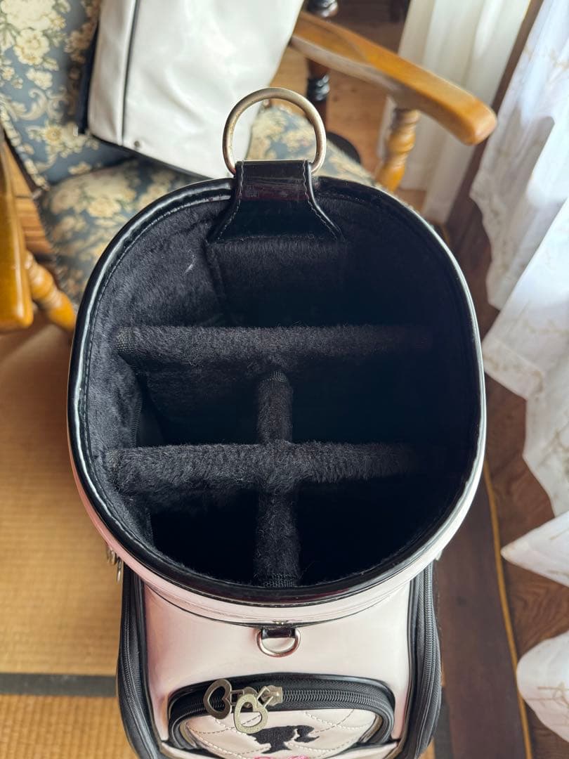 希少ホワイトBarbie ゴルフバッグ・キャディバッグ