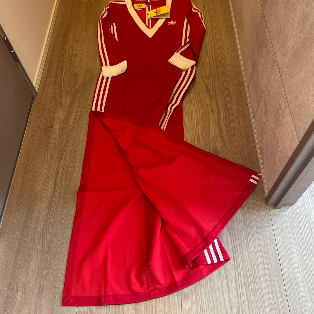 【新品未使用】グッチ　アディダス　サイドストライプワンピース 712711