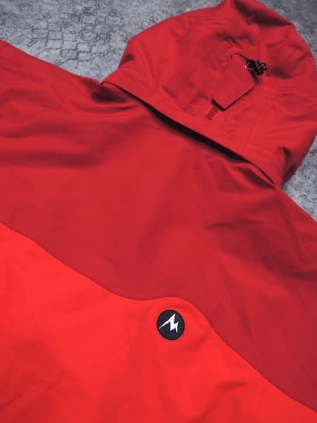 マーモット ゴアテックス スノージャケット●メンズSサイズ(実寸M)/スキー