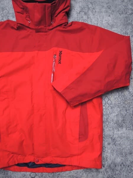 マーモット ゴアテックス スノージャケット●メンズSサイズ(実寸M)/スキー
