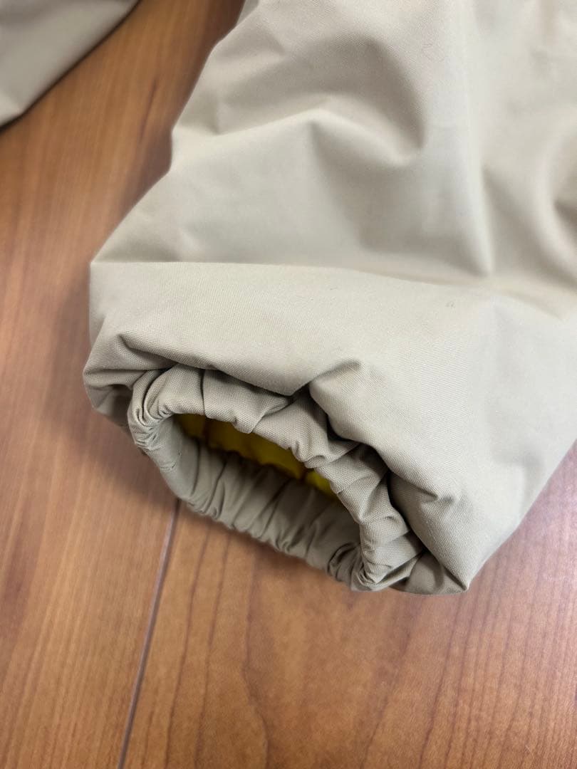 ⭐︎値下げ⭐︎The North Face 子供用ジャンプスーツ 黒/ベージュ