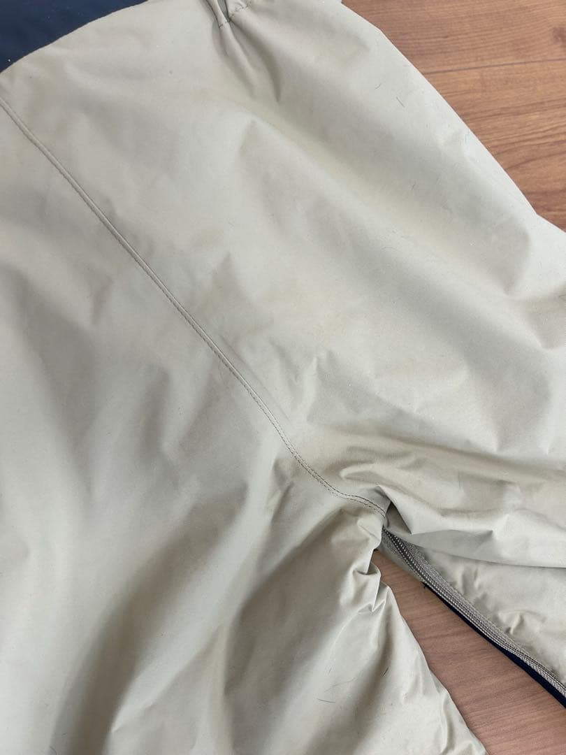 ⭐︎値下げ⭐︎The North Face 子供用ジャンプスーツ 黒/ベージュ