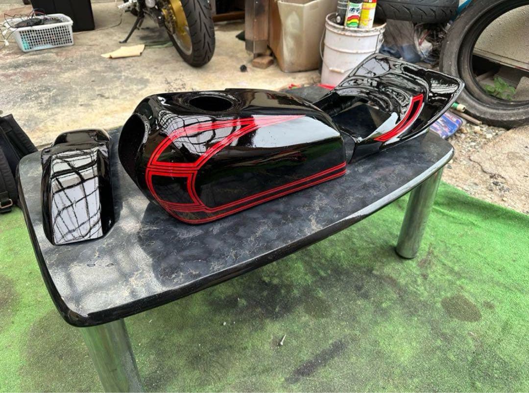 エイプ50/100 FX仕様　タンクカバーセット 「羽タイプ」　新品未使用