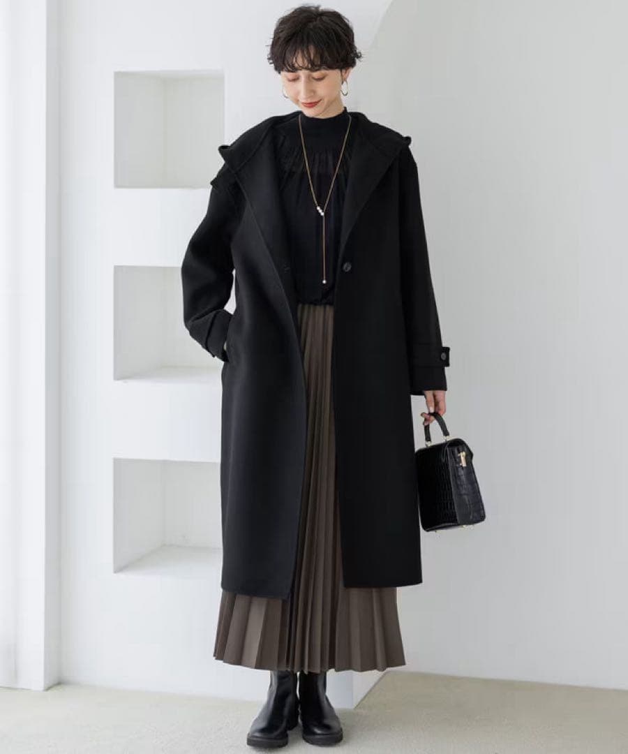 23区滝沢眞規子さん着用VERMANTECOPureリバー フード ロングコート