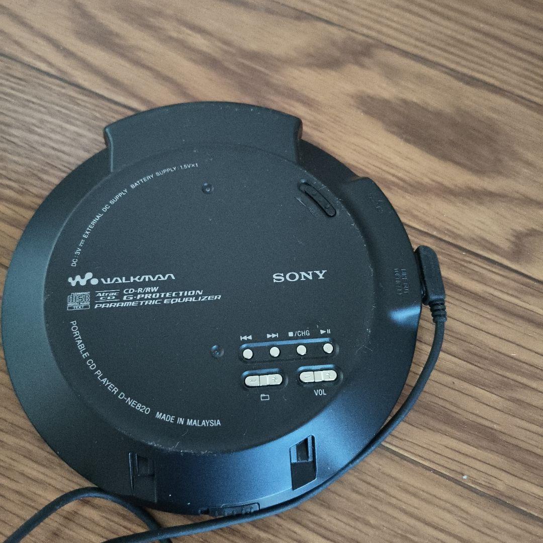 ソニー SONY D-NE820 CDウォークマン ブラック