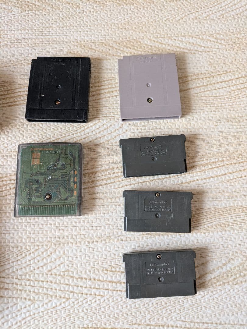 ゲームボーイ、COLOR、アドバンス本体＆ソフト【ジャンク品】