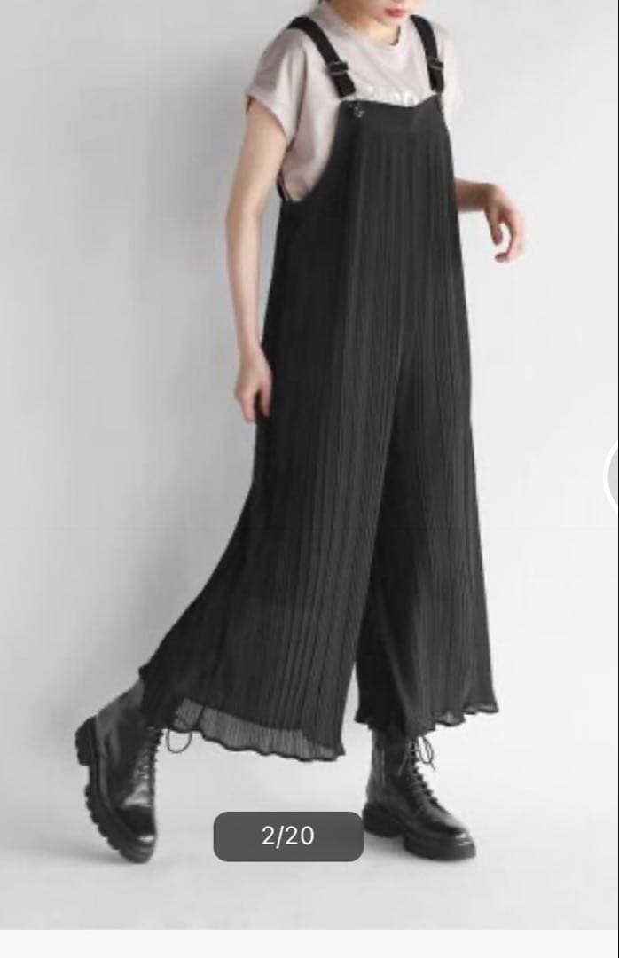 ヤマダヤ　ラシッド　ブラック プリーツ サロペット 9号