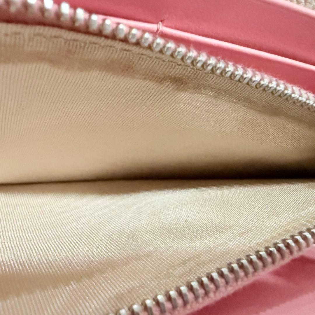 プラダ 長財布 ジェームス・ジーンコラボ 希少　うさぎ