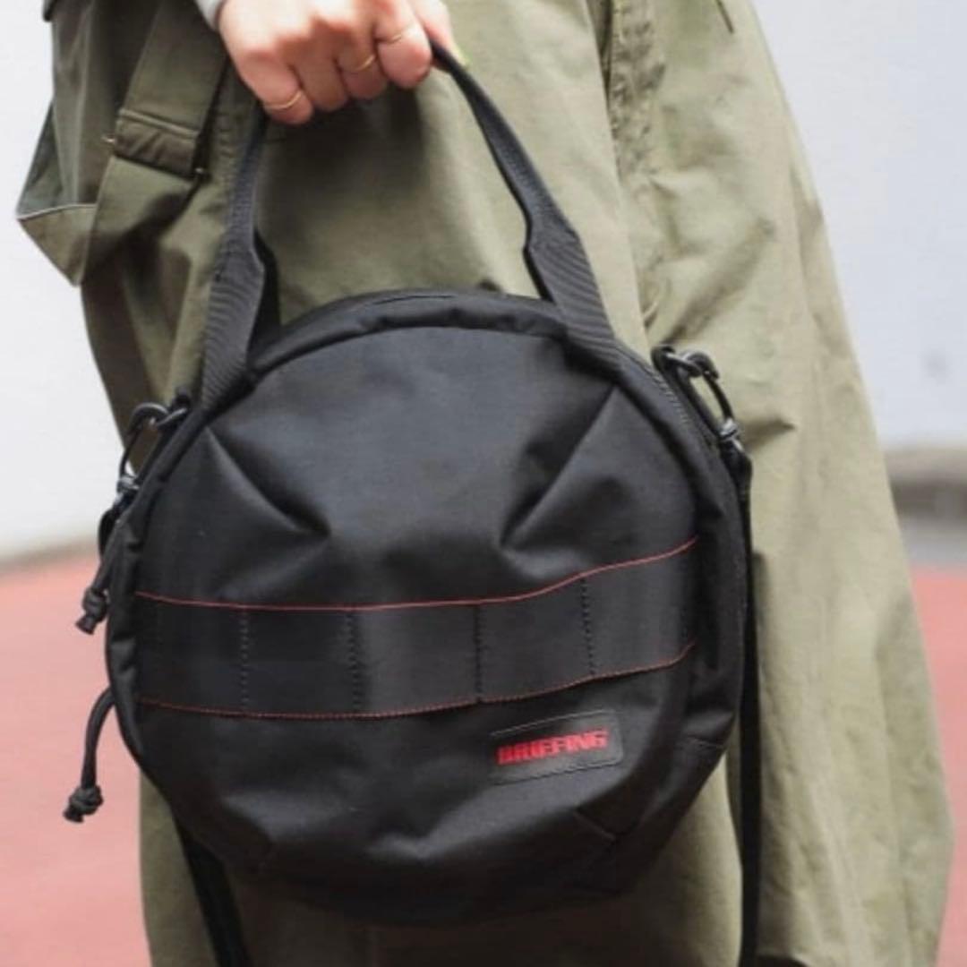 【極美品✨】BEAMS BOY 別注 BRIEFING ヘルメット バッグ 黒