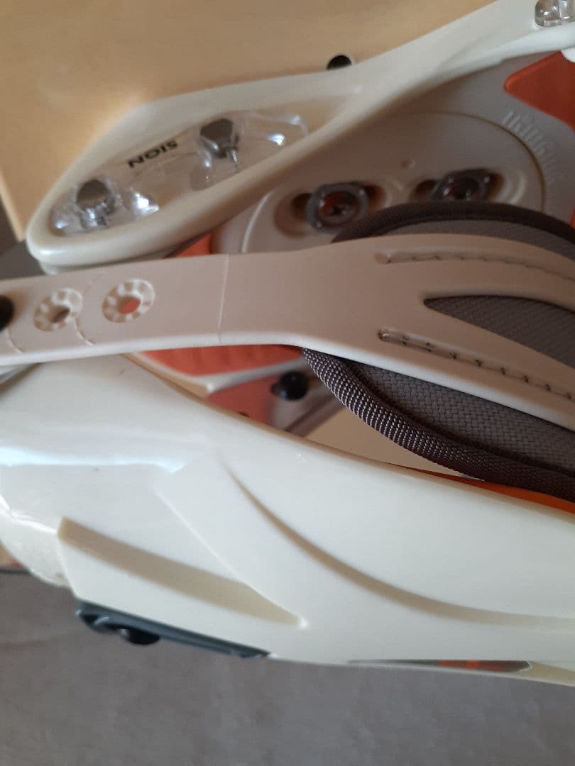 VENUS:147 スノーボード ビンディング付き　カバー付