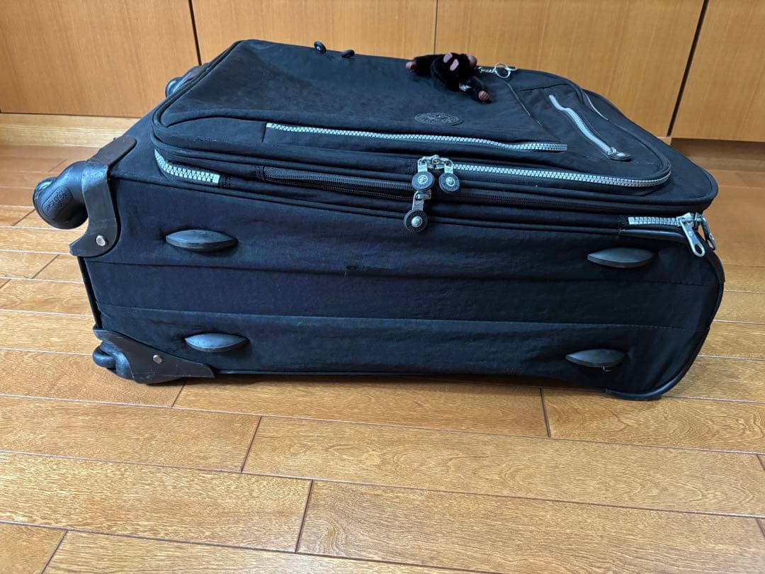 ★お値下げ★Kipling★★最新モデル★TSAロック内蔵★キャリーケース★黒