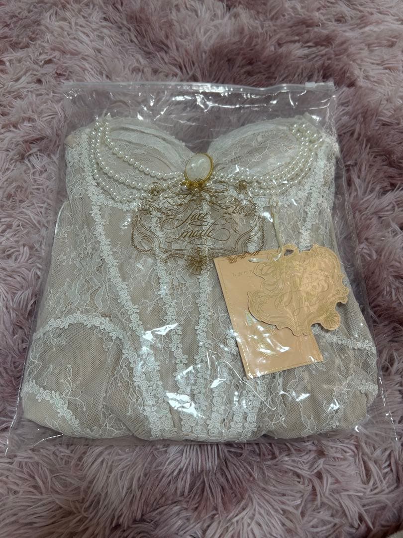 Lacemade 「ロシーの翼」コルセットドレス