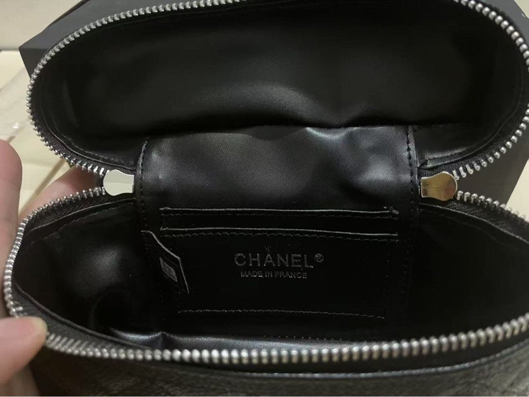CHANEL キャビア ショルダー バック