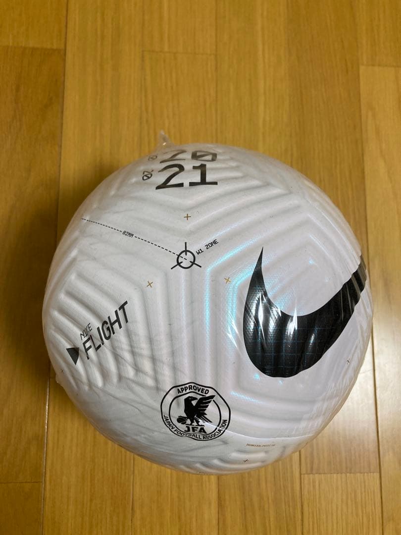 最終価格　Nike THE FLIGHT サッカーボール