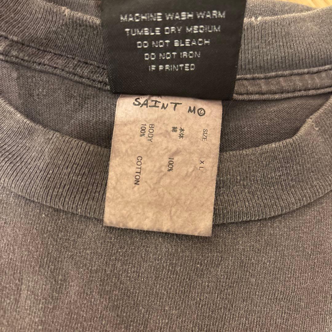 SAINT Mxxxxxx Tシャツ