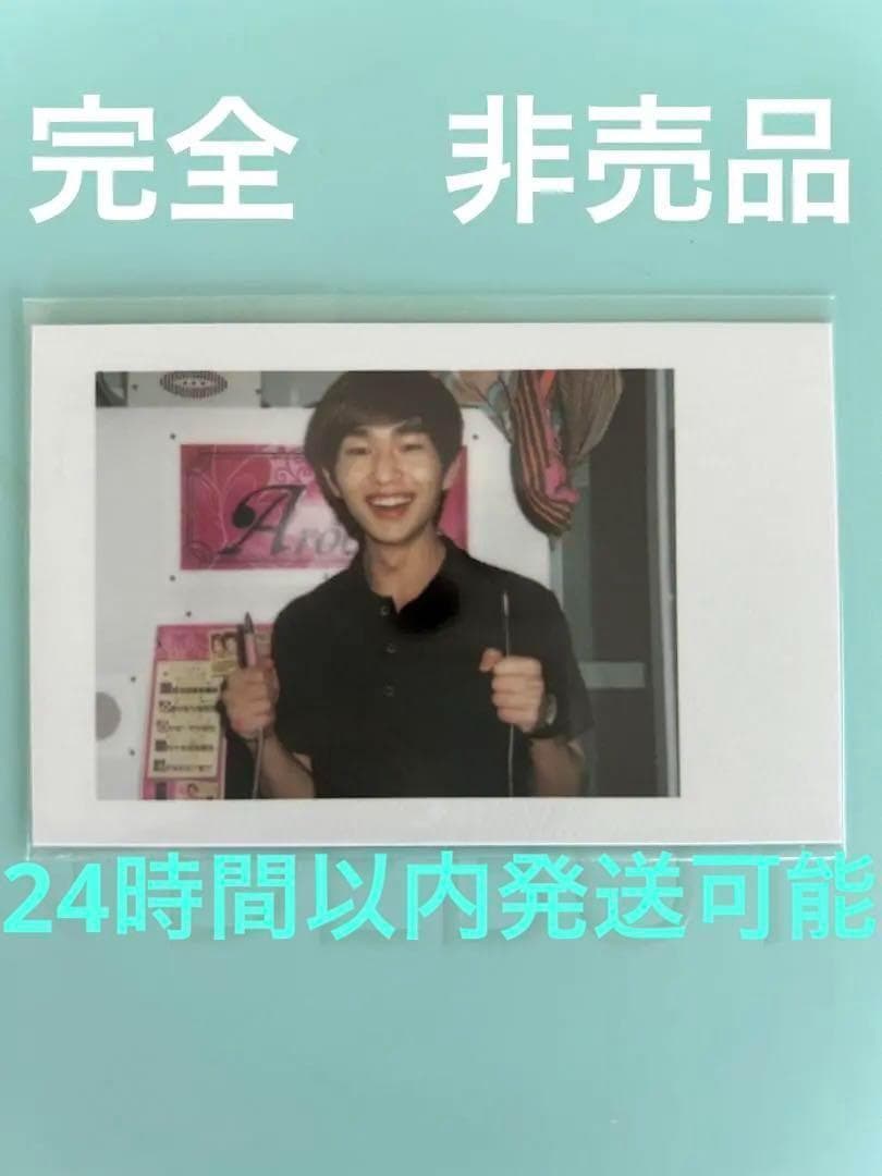 SHINee 15周年 ポップアップ　ポラロイドフォト　非売品 ONEW　オニュ