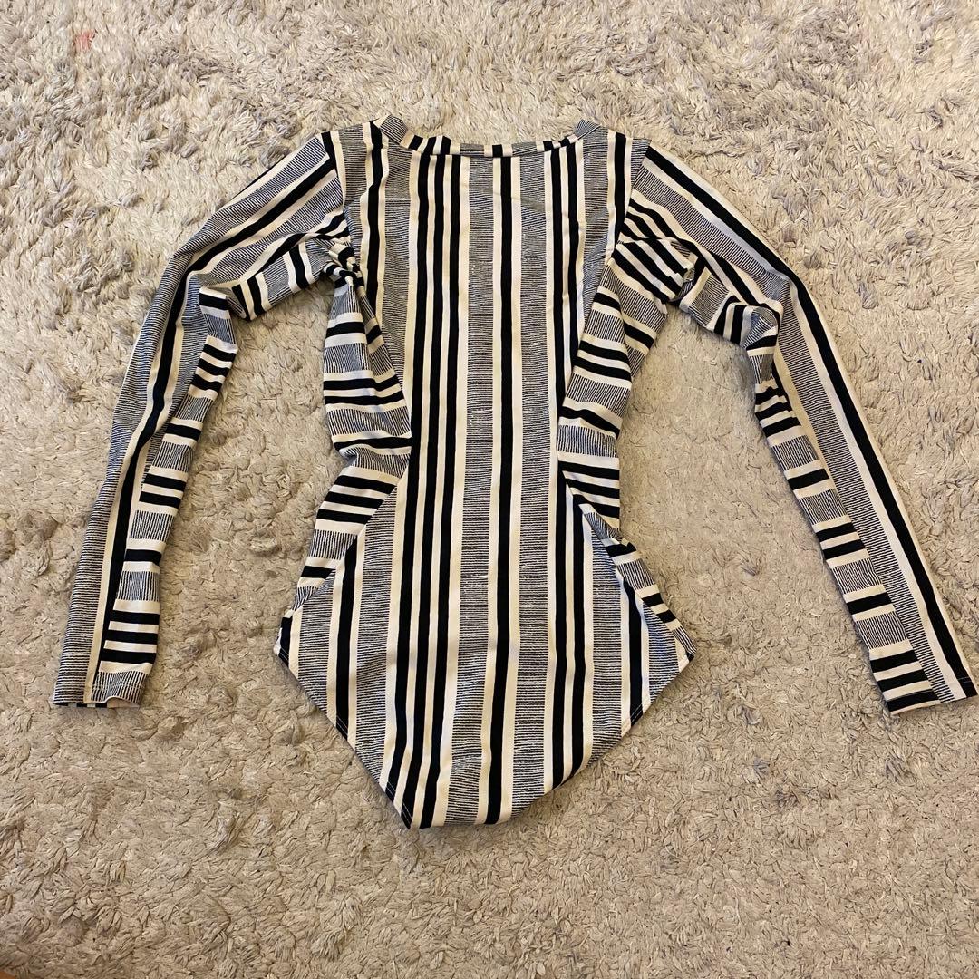 本日限定価格‼︎ Seea ストライプ Vネック ワンピース水着