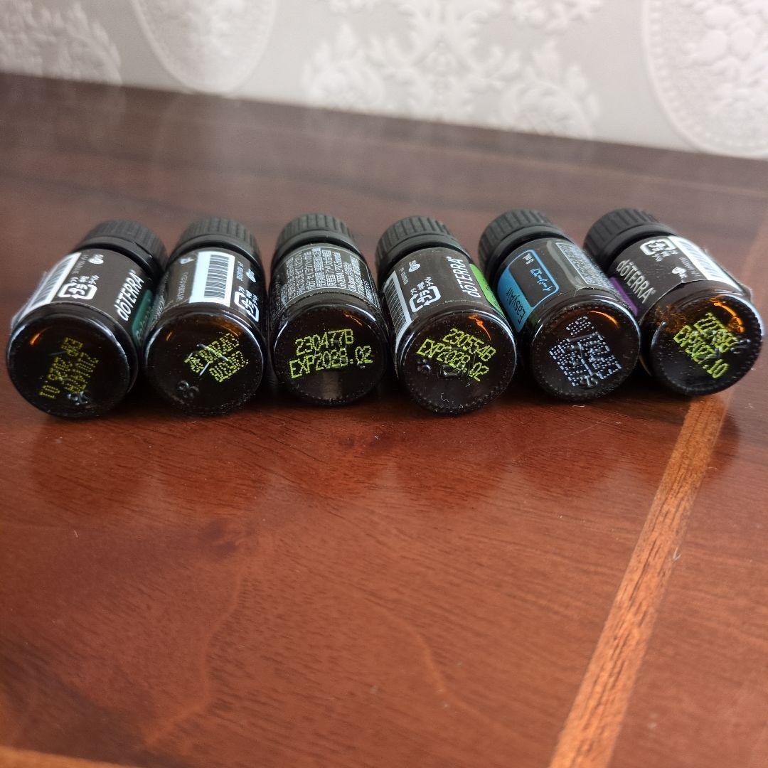 未使用品　doTERRA エッセンシャルオイルセット