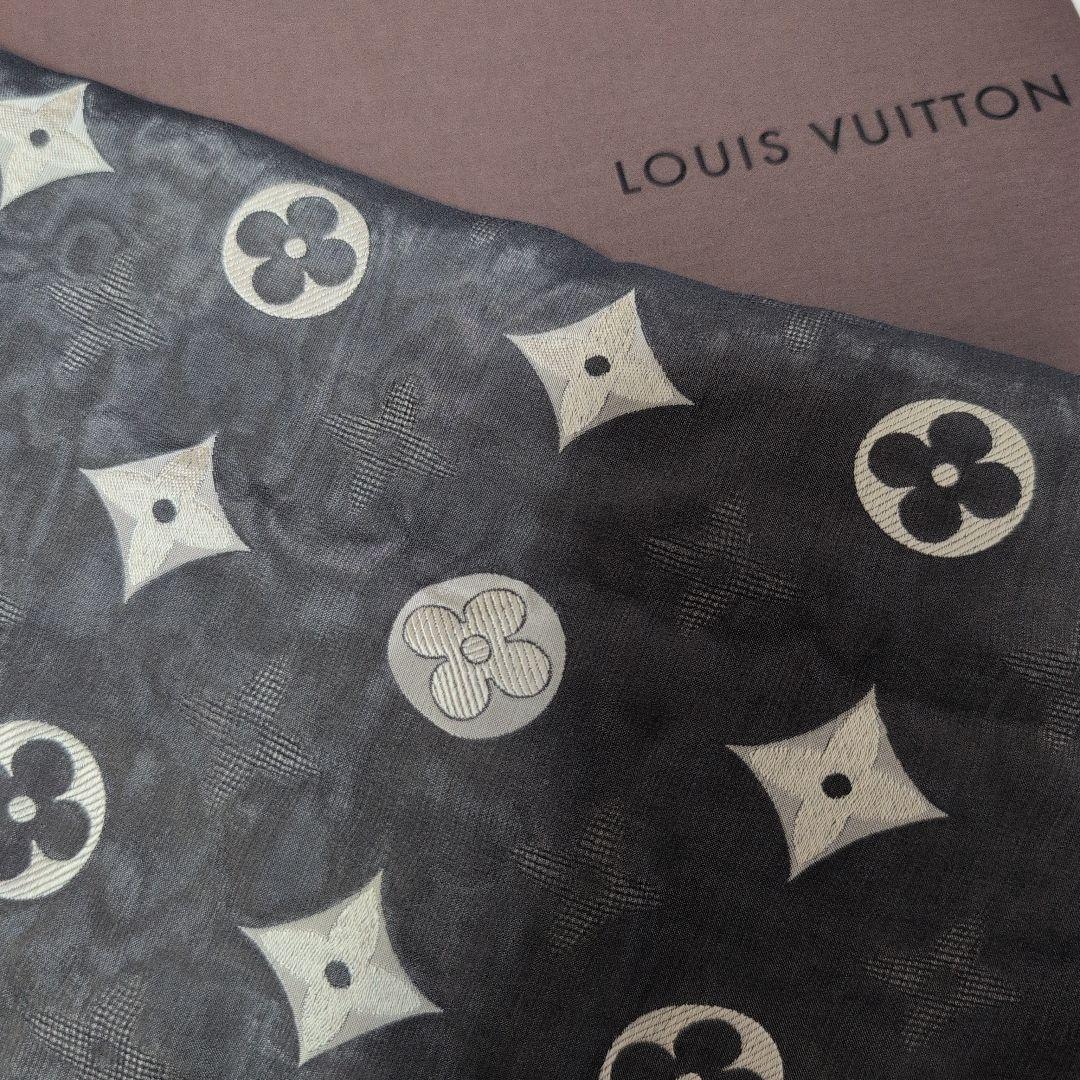 LOUIS VUITTON ストール シルク　モノグラム