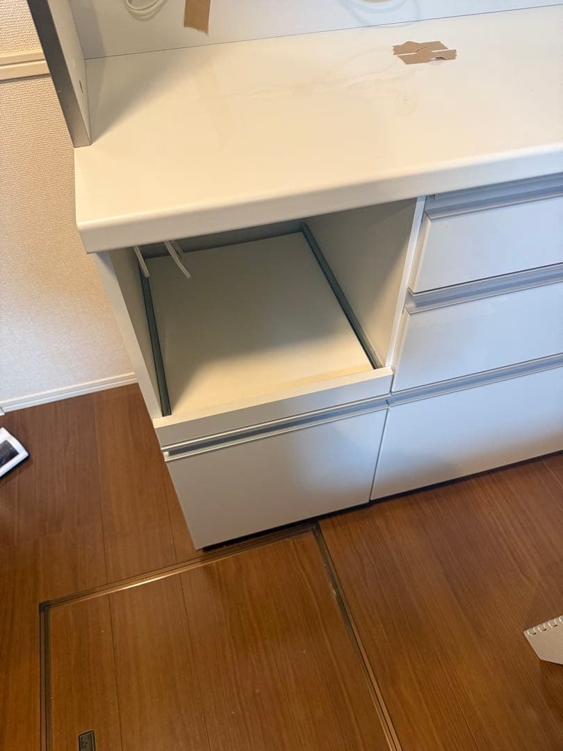 週末限定価格　パモウナ キッチンボード カップボードキッチン収納