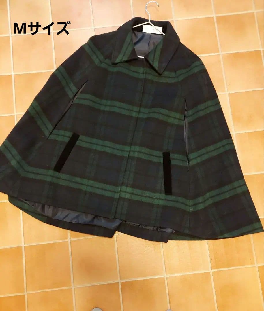 ジェンヌ　グリーンネイビーチェックポンチョ M