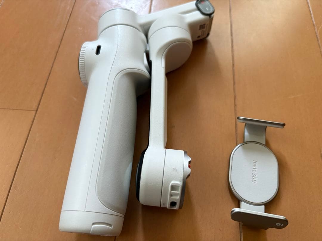 Insta360 Flow 2 Pro インスタ360 スマホジンバル