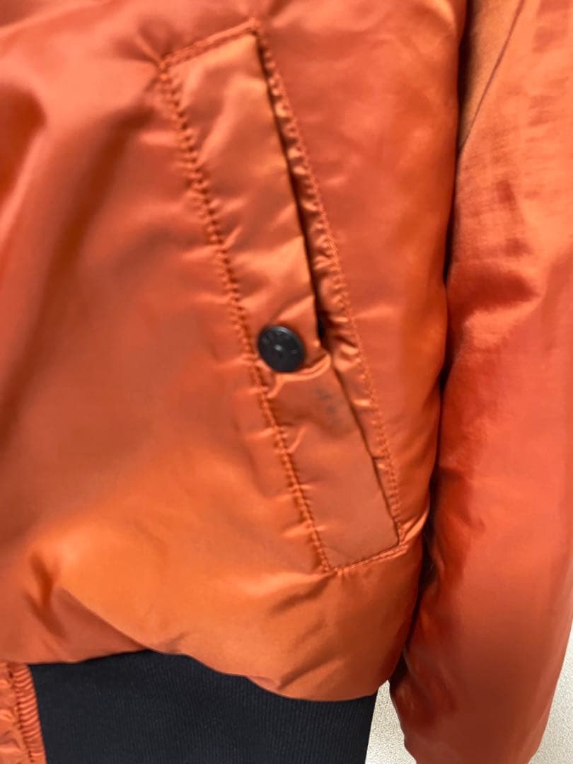 【駿 古見】オレンジ MA-1 フライトジャケット　リバーシブル