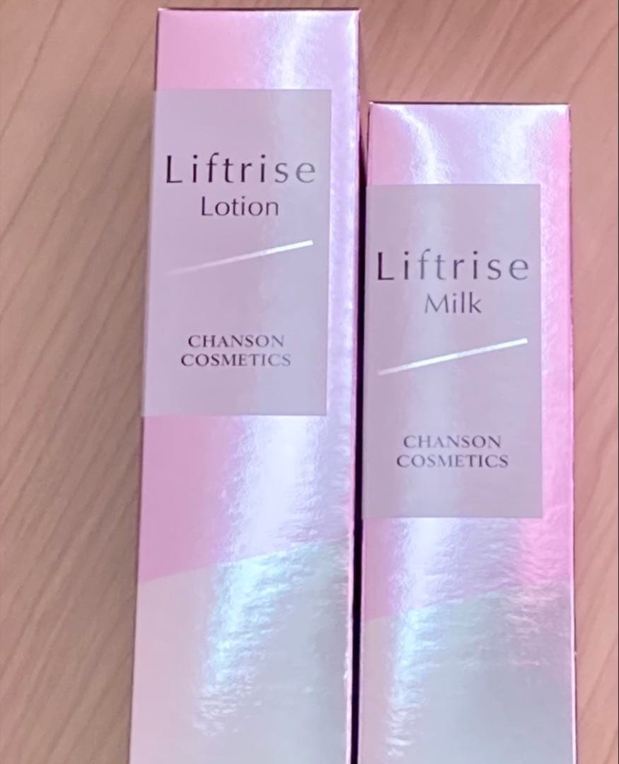 Liftise Lotion & Milk セット