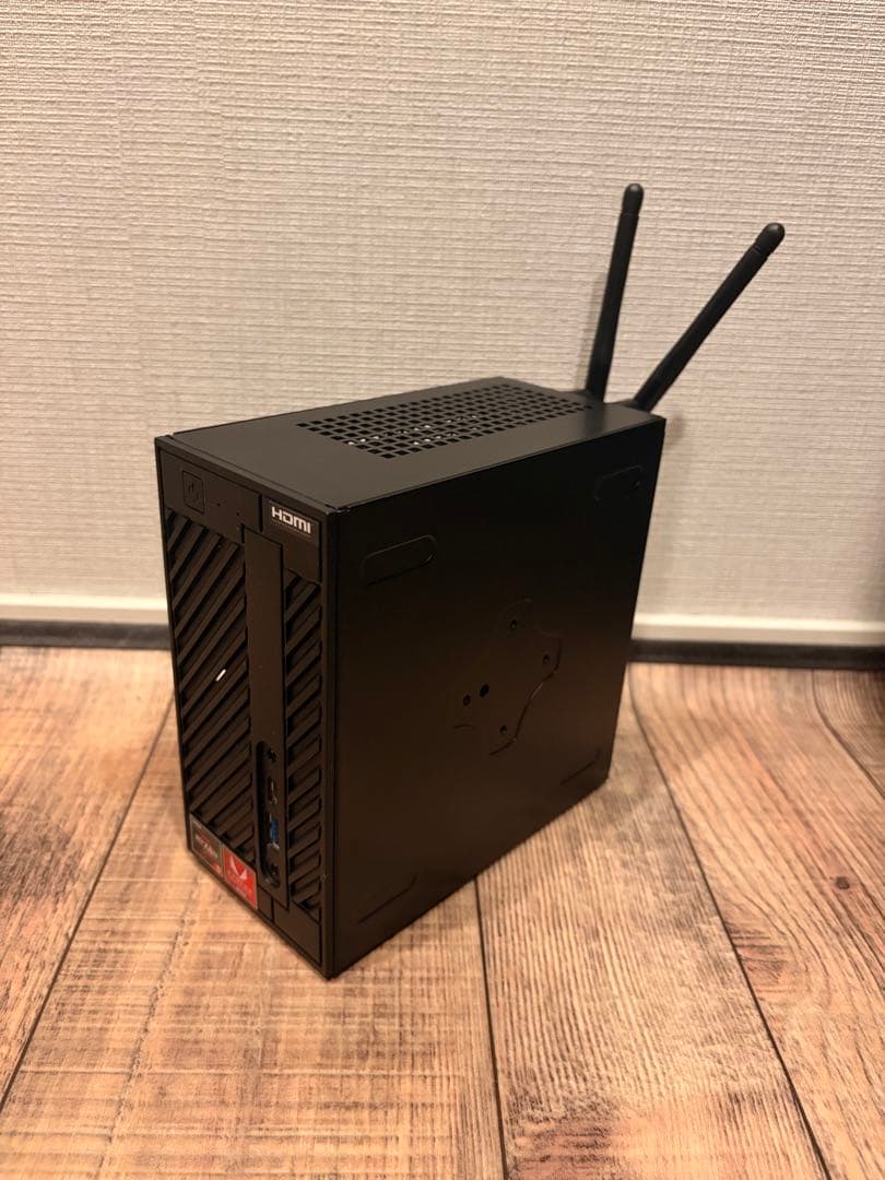 外観美品 ASRock Deskmini A300(メモリCPU付き)