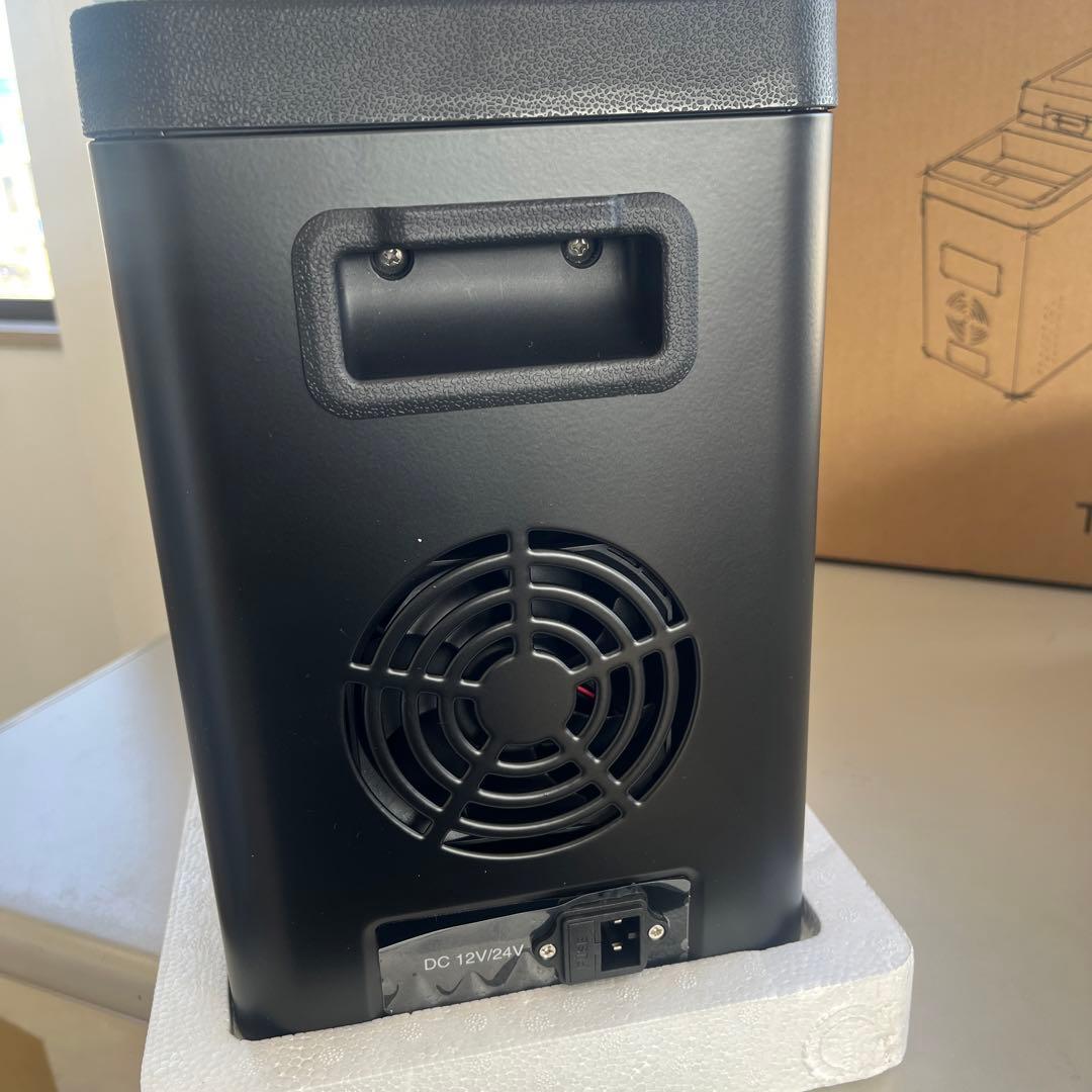 THANKO 氷も作れる センターコンソール 冷凍冷蔵庫 C-CFW21B