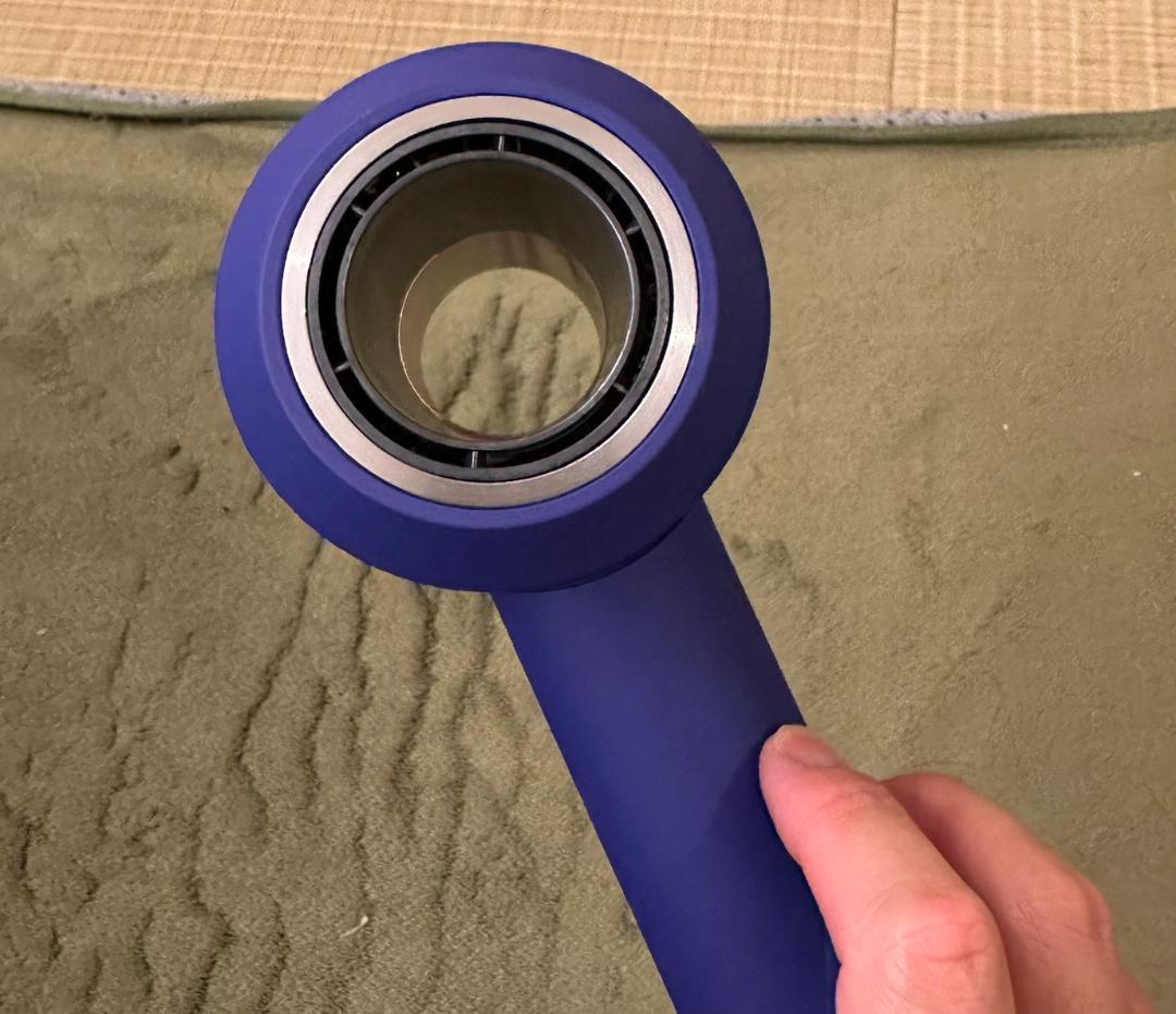 Dyson ダイソン　ヘアドライヤー　dryer　HD08　大風量　極美品！