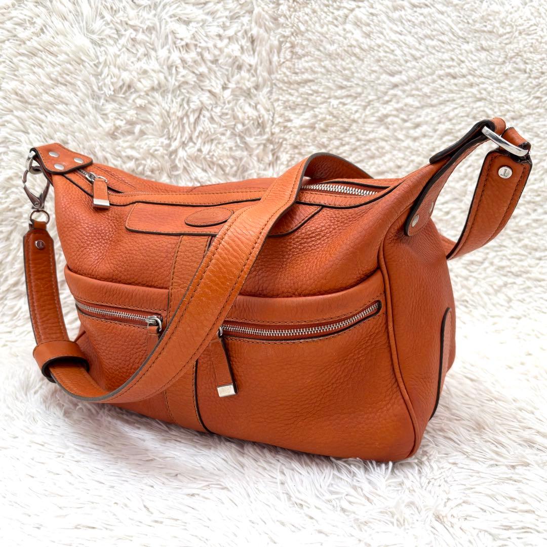 TOD'S トッズ ワンショルダーバッグ 2way ロゴ型押し シボ革 レザー