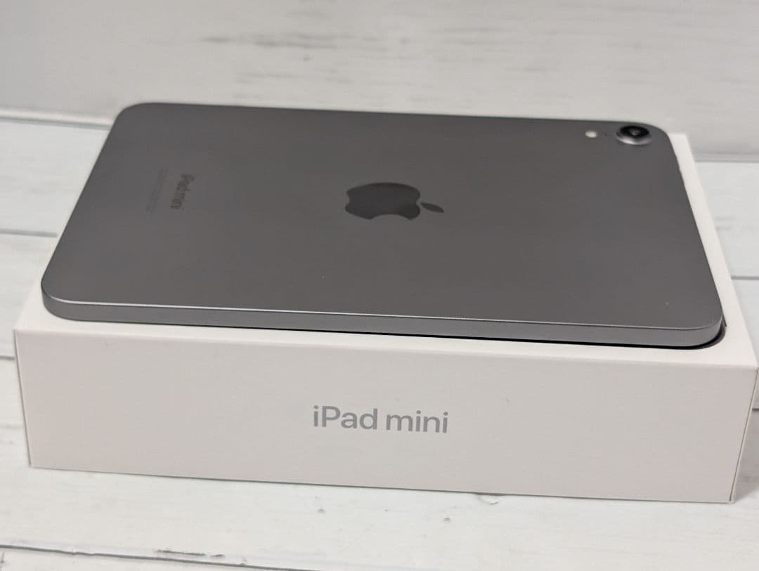 iPad mini A17 Pro wifi 256gb　液晶フィルム付